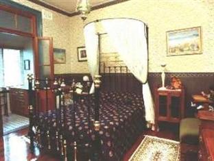 Sirens Bed And Breakfast Катумба Екстер'єр фото