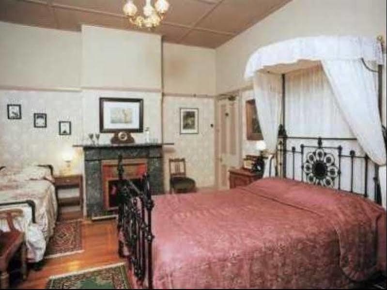 Sirens Bed And Breakfast Катумба Екстер'єр фото